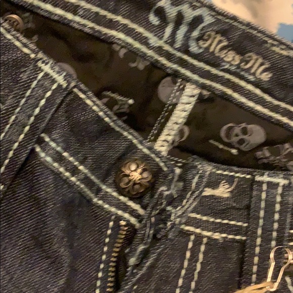 Miss Me New Dark Fade Jeans - Picture 3 of 3